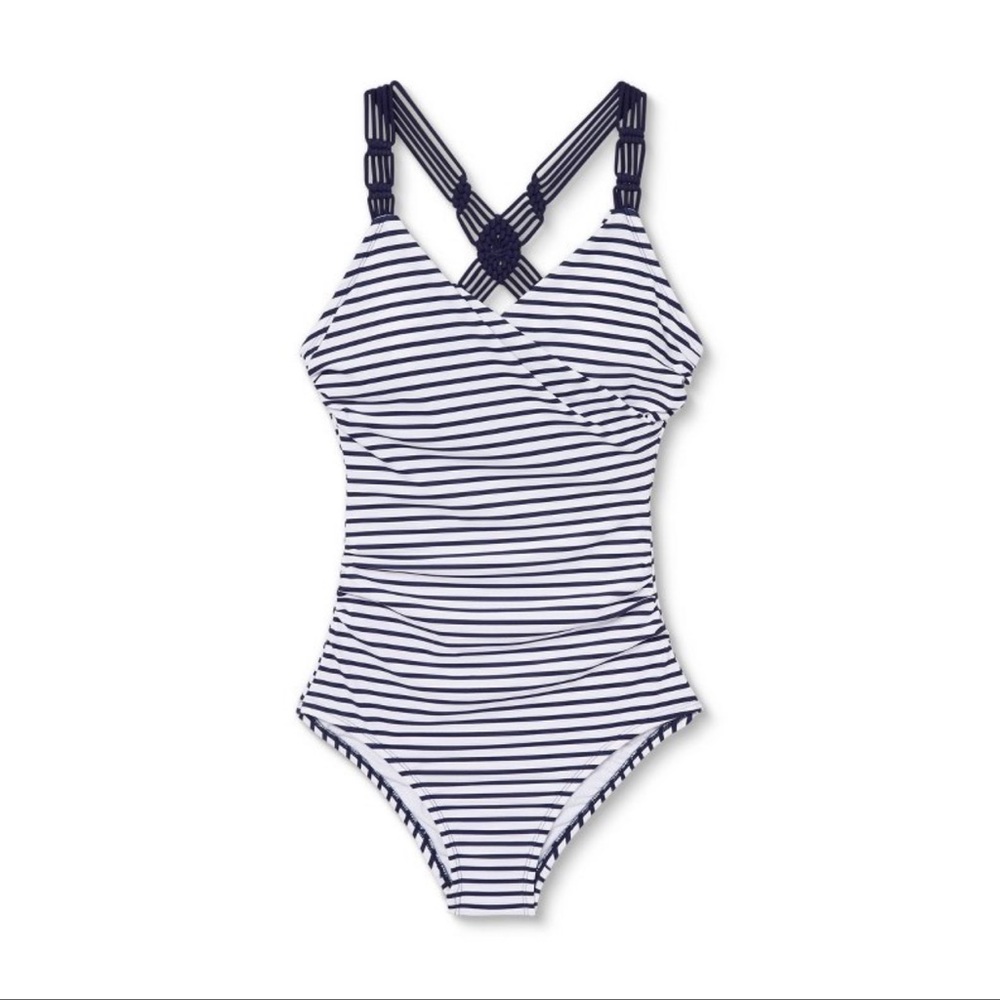 NWOT. high coverage 1 piece bathing suit w/ gorgeous crochet straps.